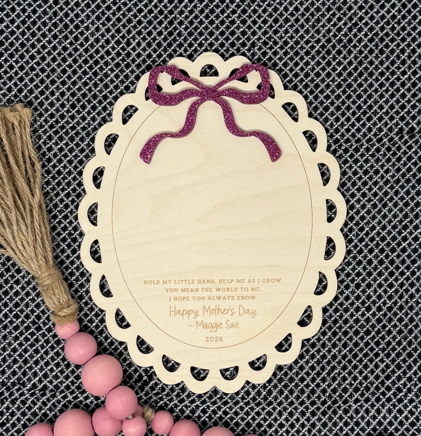Scalloped Mothers Day Handprint Gift