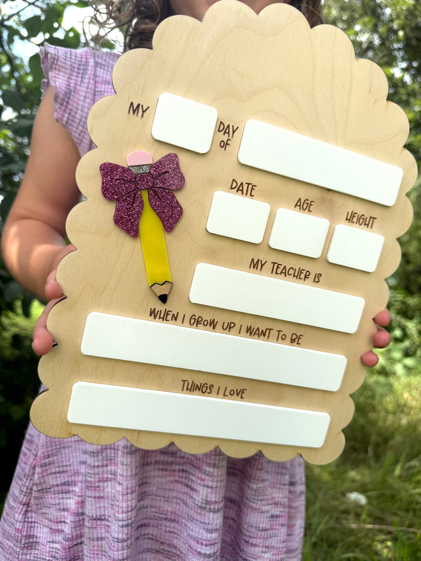 Pencil + Bow Back to School Board